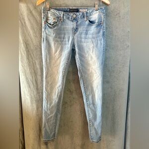 Women's Light Blue Jeans